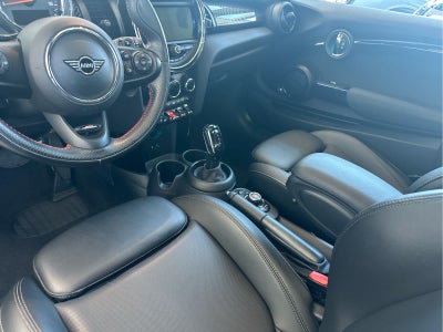 2020 MINI HARDTOP 2 DOOR SIGNATURE
