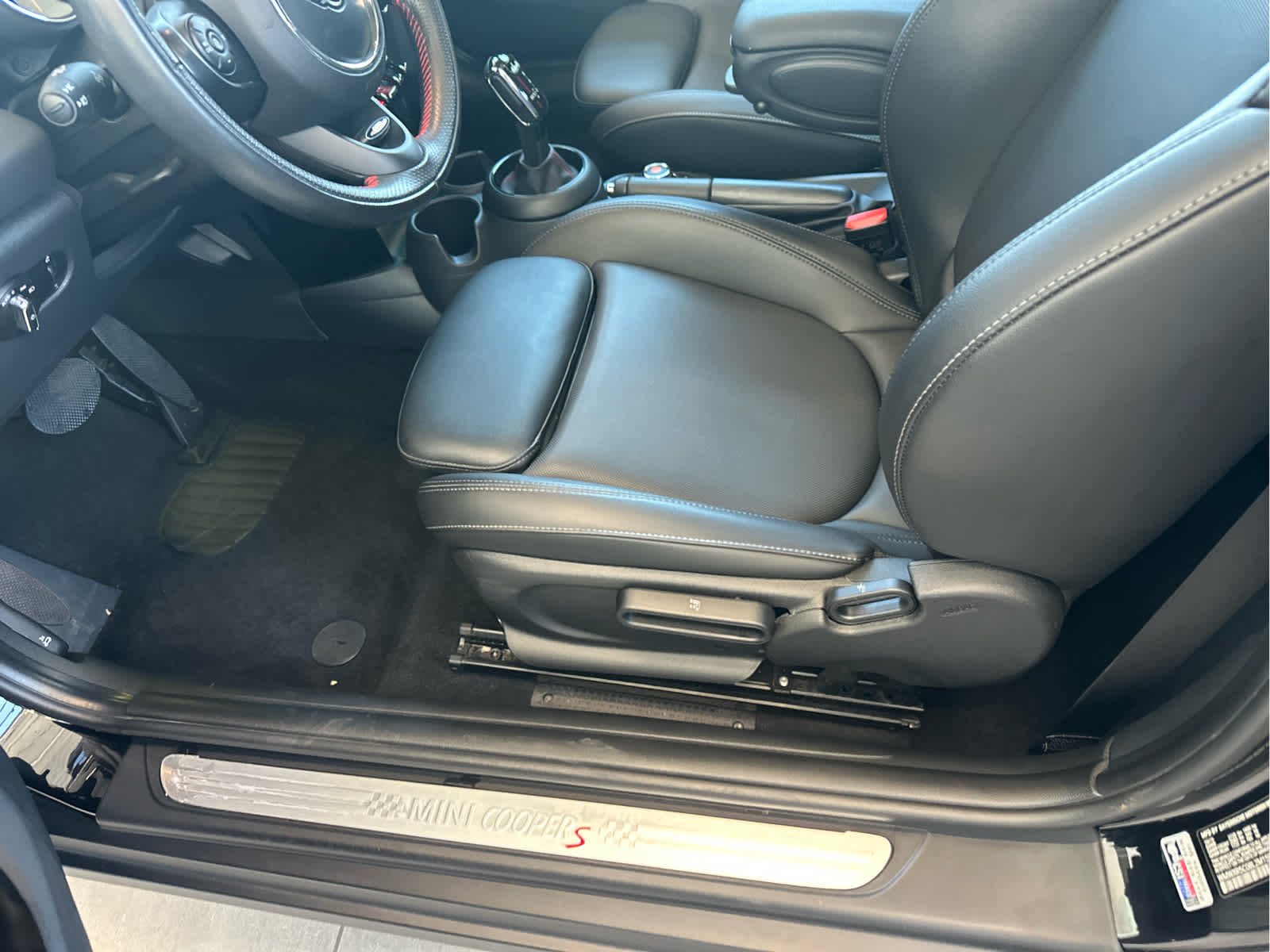 2020 MINI HARDTOP 2 DOOR SIGNATURE