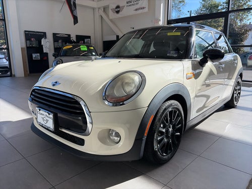 2017 MINI HARDTOP 4 DOOR Cooper FWD