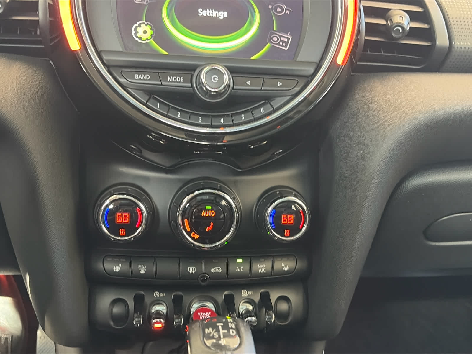 2017 MINI HARDTOP 4 DOOR Cooper FWD