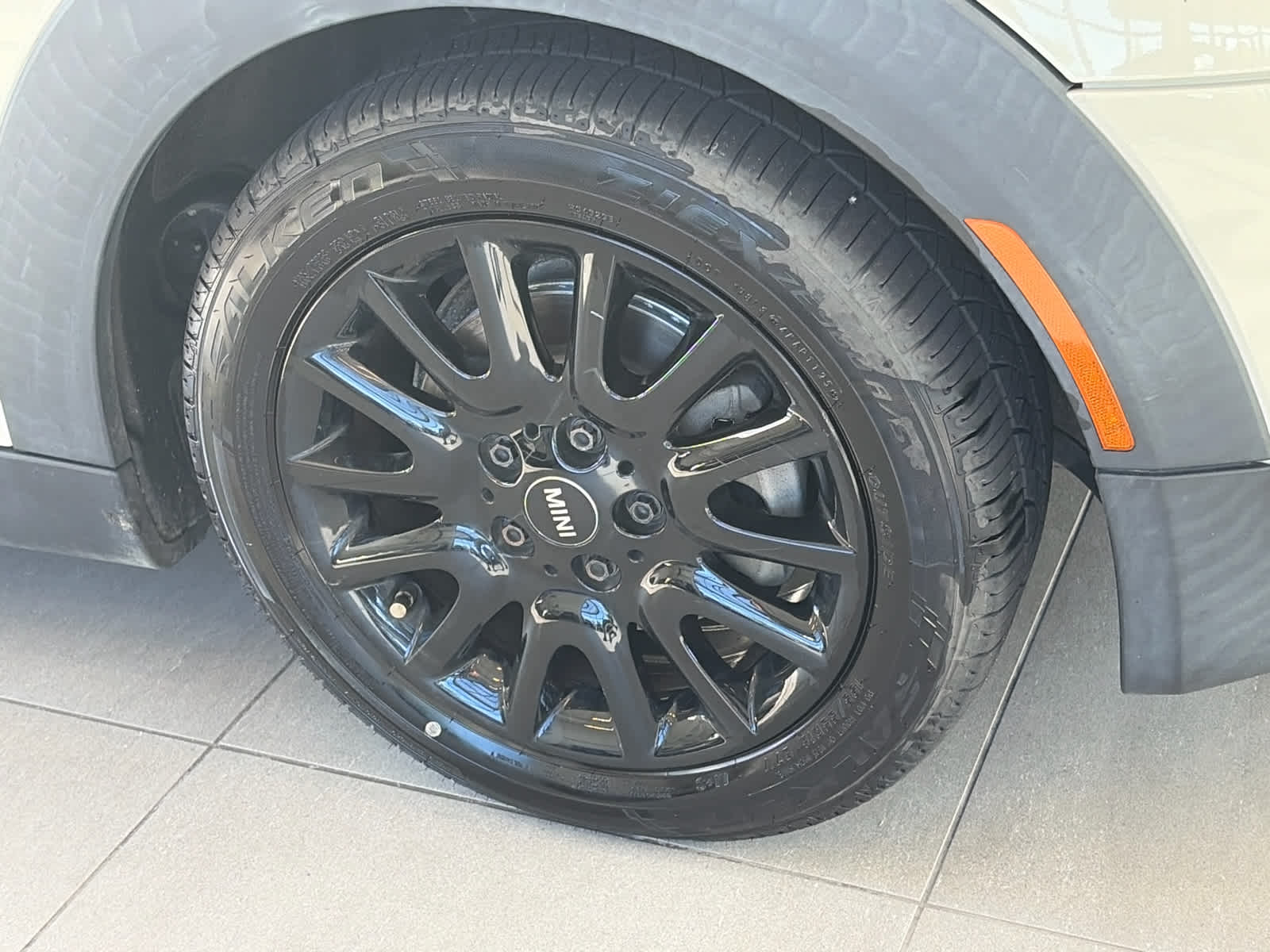 2017 MINI HARDTOP 4 DOOR Cooper FWD