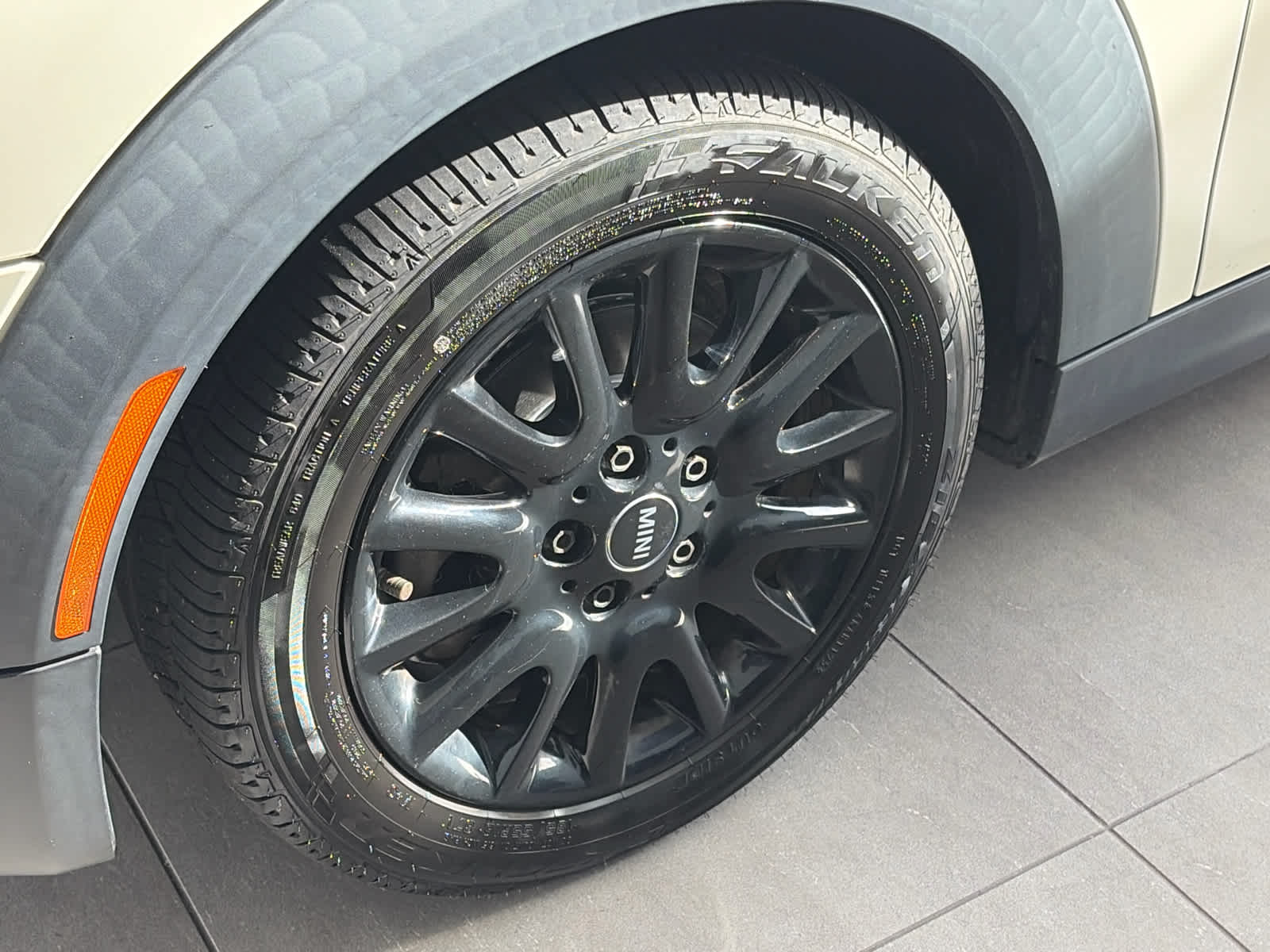 2017 MINI HARDTOP 4 DOOR Cooper FWD
