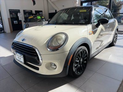 2017 MINI HARDTOP 4 DOOR Cooper FWD
