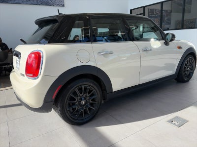 2017 MINI HARDTOP 4 DOOR Cooper FWD