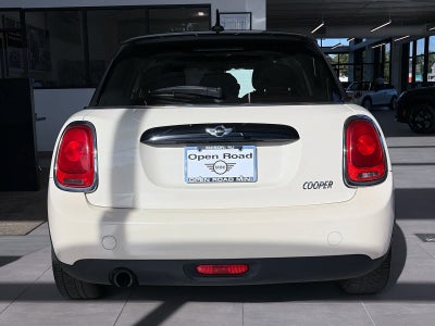 2017 MINI HARDTOP 4 DOOR Cooper FWD