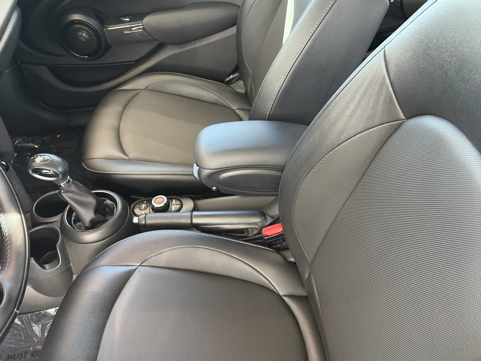 2017 MINI HARDTOP 4 DOOR Cooper FWD
