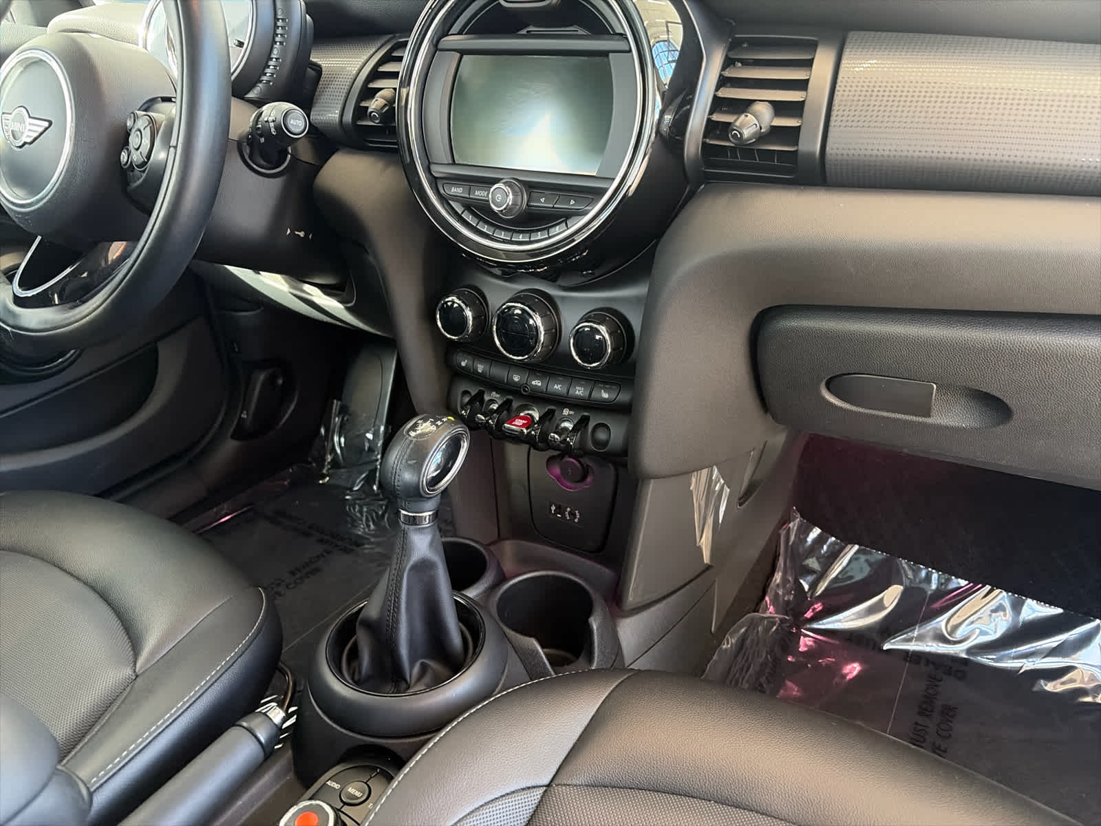 2017 MINI HARDTOP 4 DOOR Cooper FWD