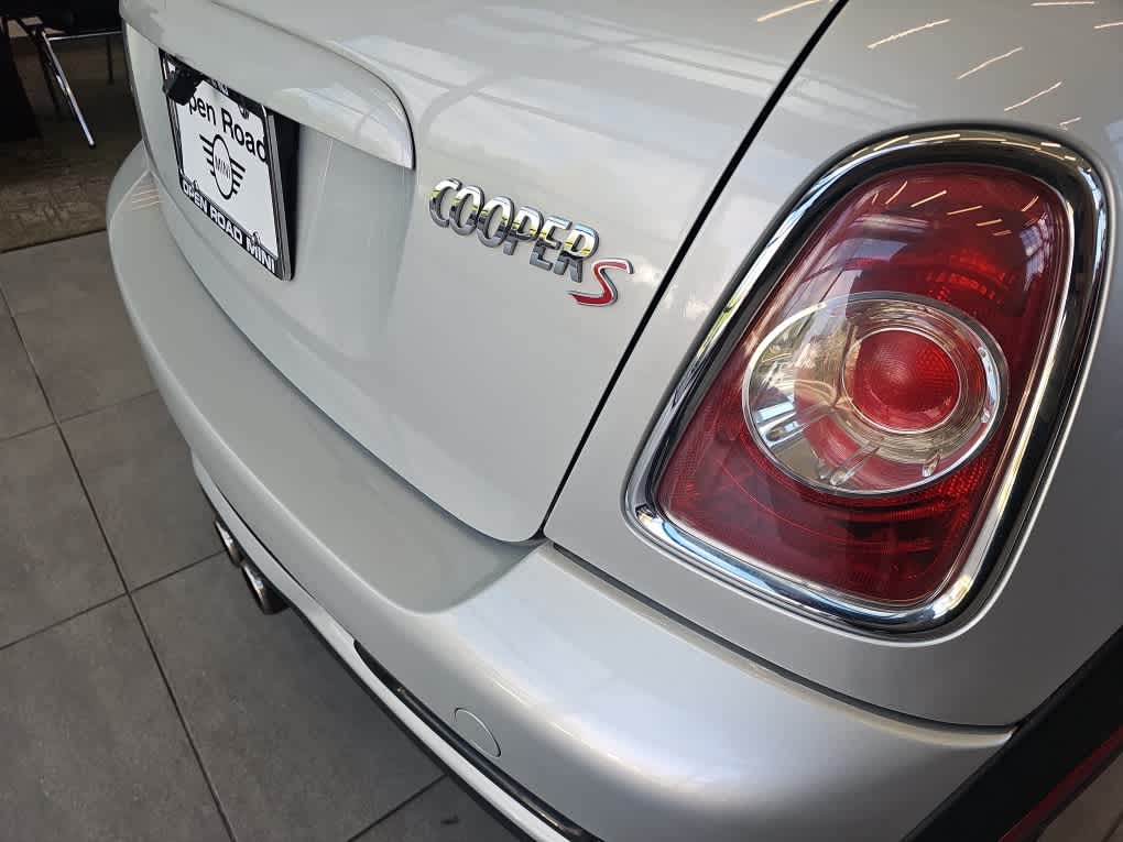 2014 MINI CONVERTIBLE 2dr S