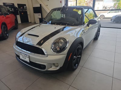 2014 MINI CONVERTIBLE 2dr S