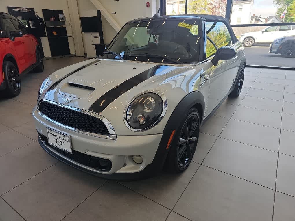 2014 MINI CONVERTIBLE 2dr S