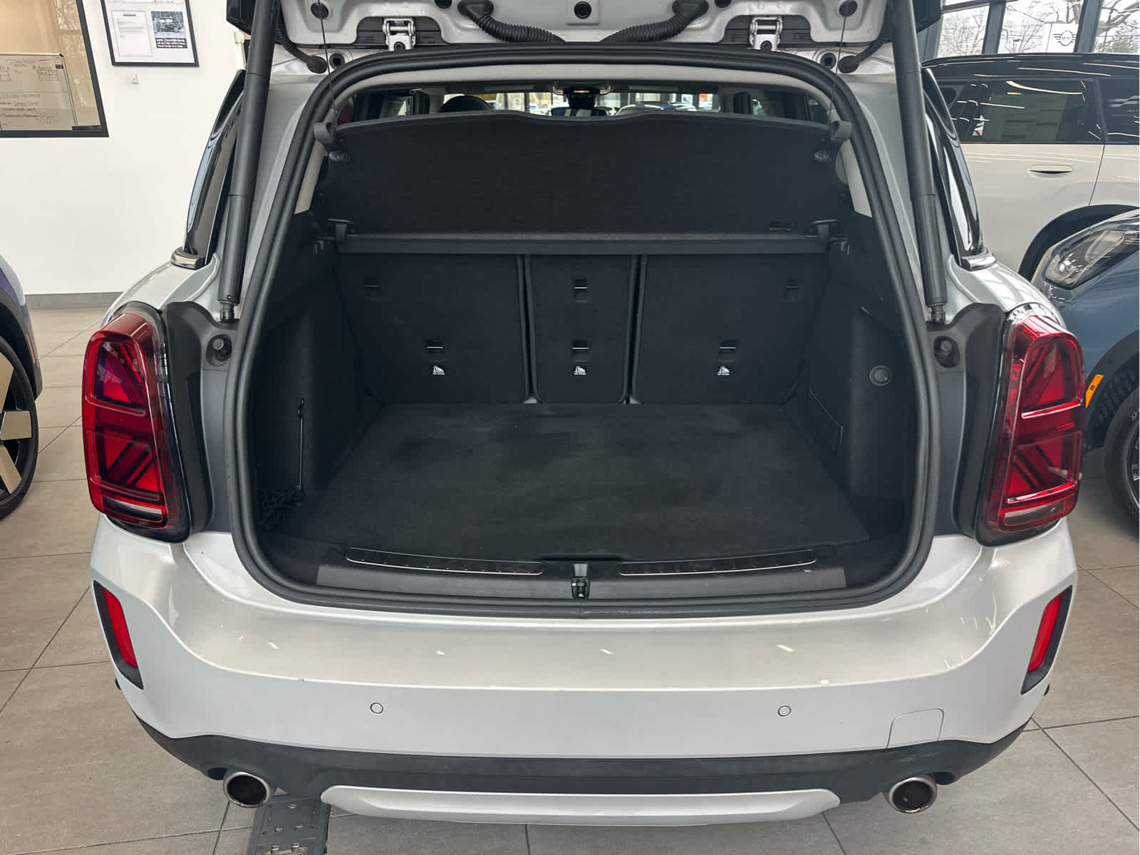 2021 MINI COUNTRYMAN SIGNATURE