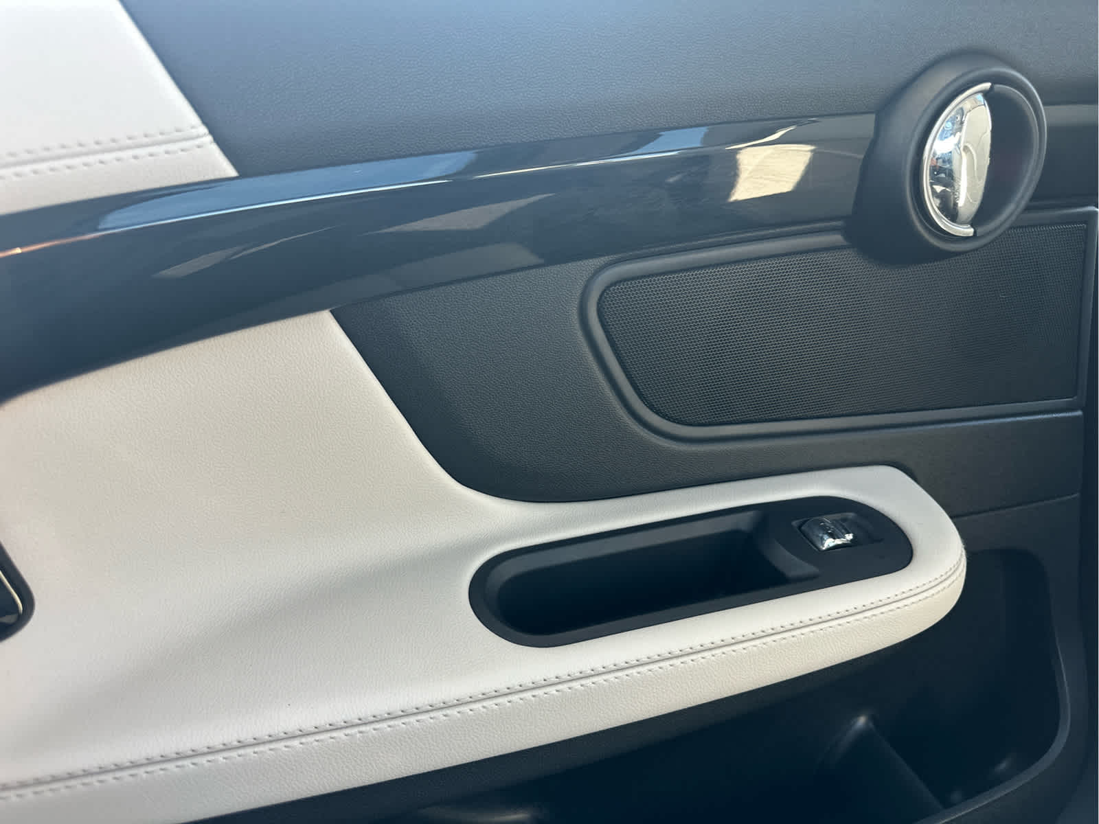 2020 MINI COUNTRYMAN ICONIC