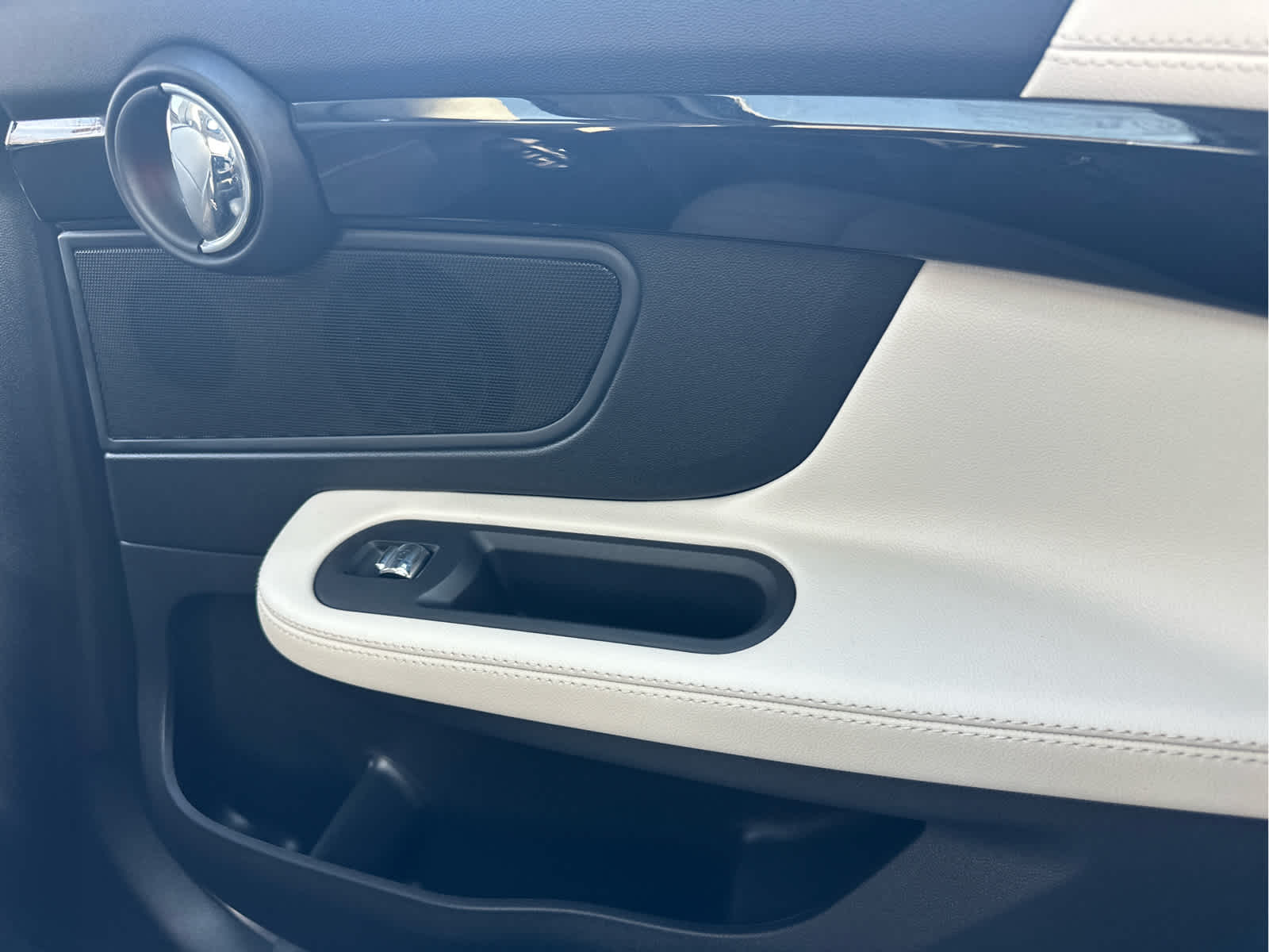 2020 MINI COUNTRYMAN ICONIC