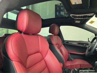 2026 Porsche Macan S AWD