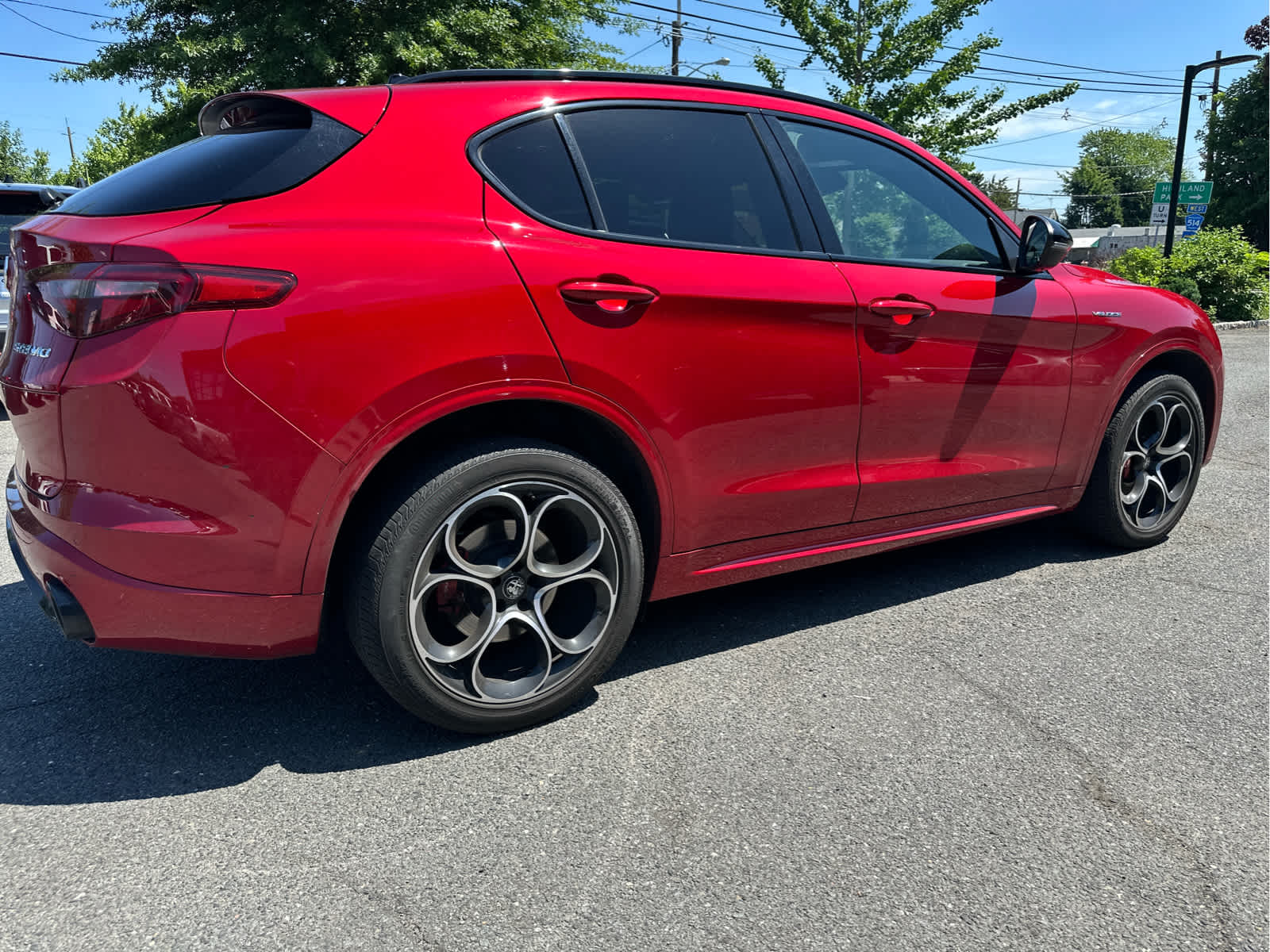 2023 Alfa Romeo Stelvio Veloce AWD