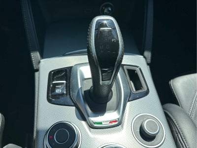 2023 Alfa Romeo Stelvio Veloce AWD